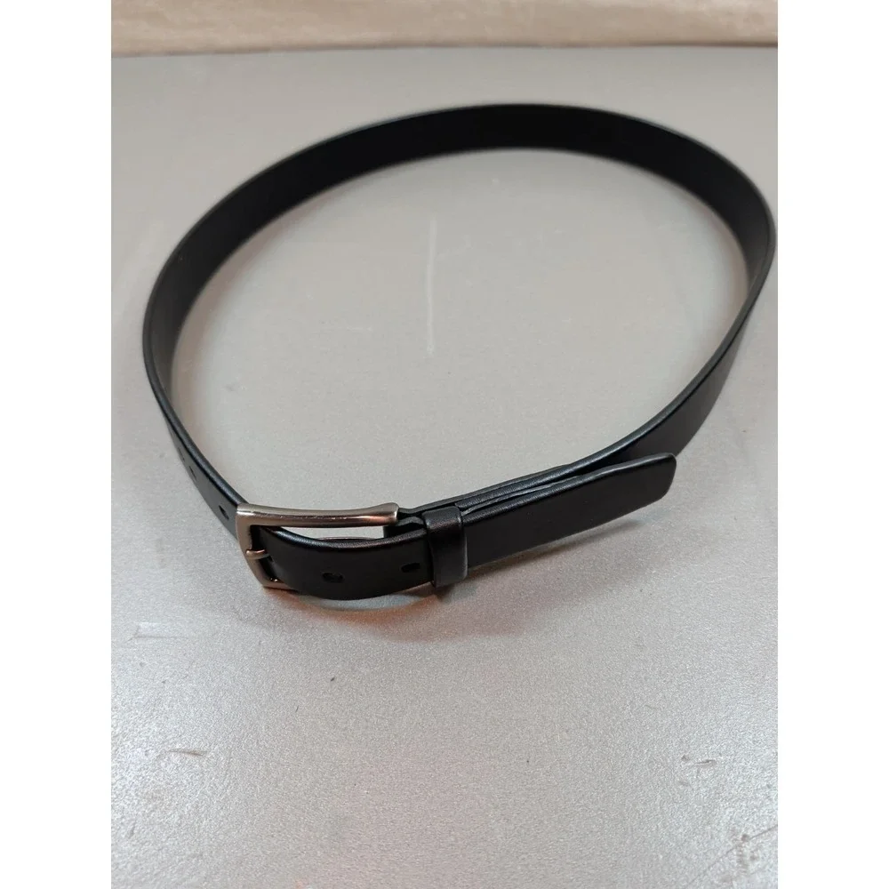 Perry Ellis Portfolio Mens Faux Leather Belt Black Silver Buckle 32-34 DP33111